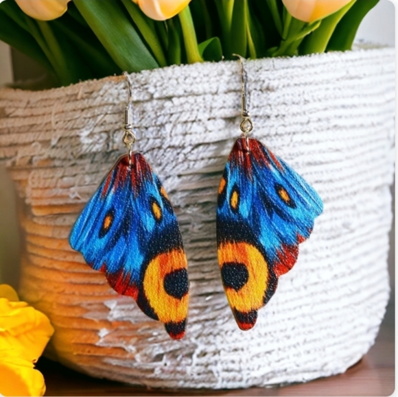 Butterfly Earrings - Picture 3 of 9